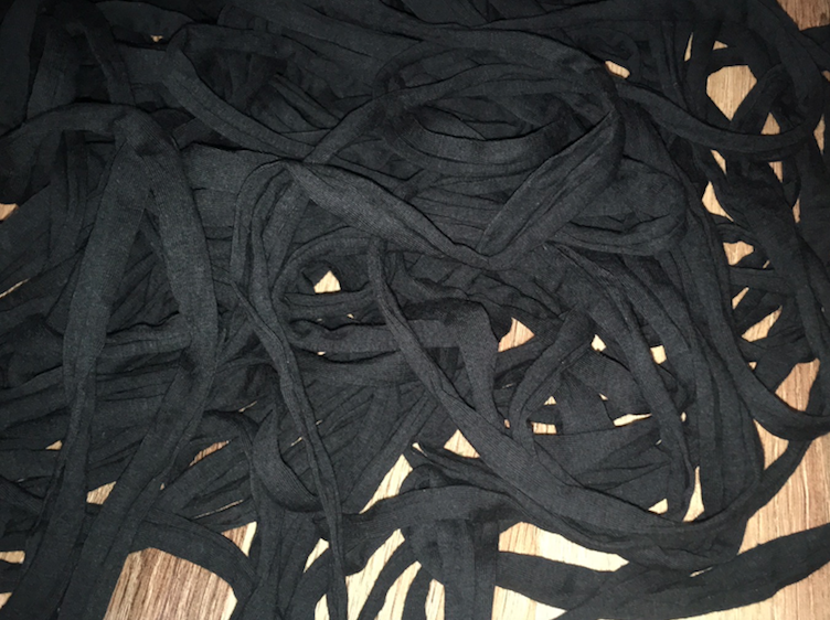 Špagety z tričkoviny  - černé - 1m